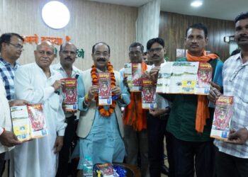 उपमुख्यमंत्री अरुण साव ने 'रतनपुर तीर्थ स्थल' पुस्तिका का किया विमोचन